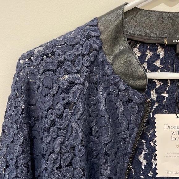 Stella & Dot Navy Blue Lace and Leather Zip up Jacket - Picture 6 of 13